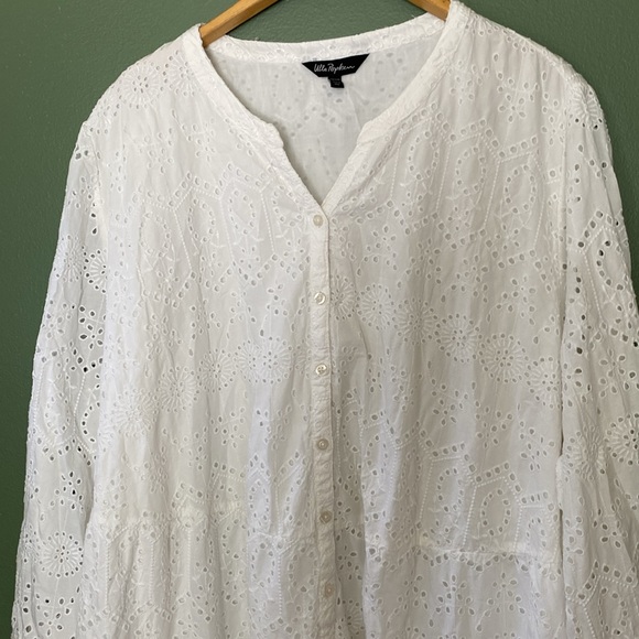 Women’s white eyelet embroidered Tierred tunic dress, size 28/30 - Picture 7 of 11